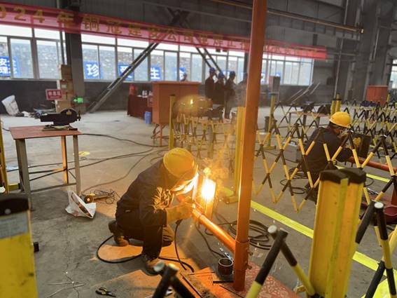 公司舉辦電焊工、電工技術比武