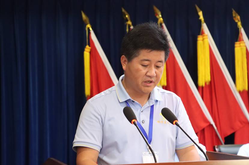 公司召開(kāi)三屆一次職工代表會(huì)、三屆工會(huì)會(huì)員代表會(huì)